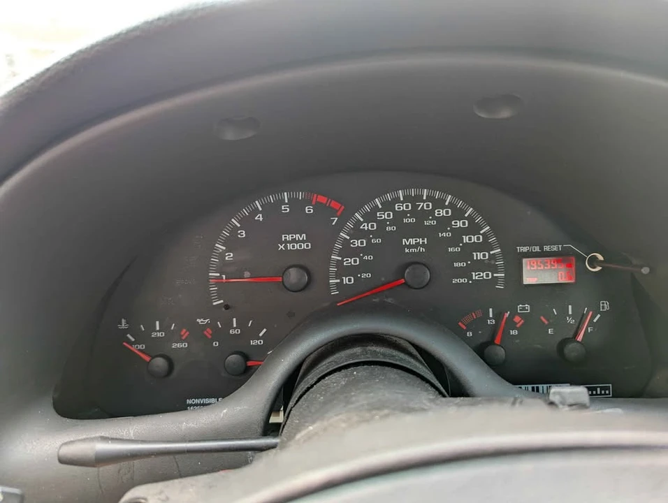 2000 Chevrolet Camaro 4th Gen - Image 17 of 17