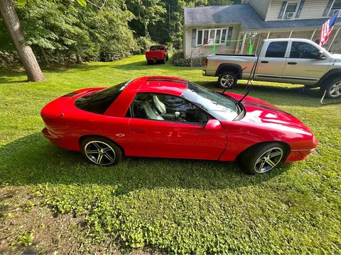 2000 Chevrolet Camaro V6 Coupe