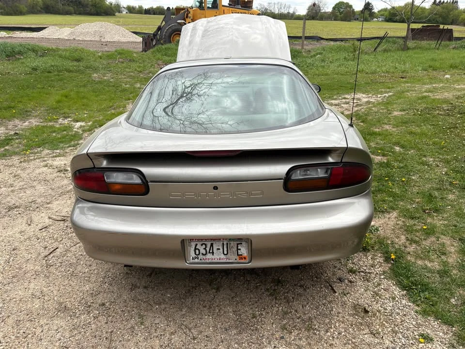 2000 Chevrolet Camaro 4th Gen - Image 4 of 11
