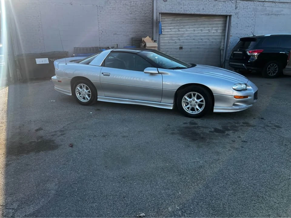 2000 Chevrolet Camaro 4th Gen - Image 6 of 12