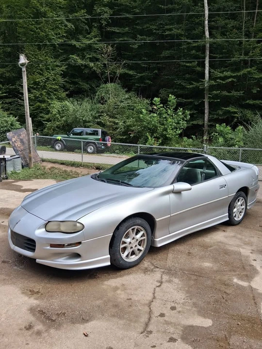 2000 Chevrolet Camaro 4th Gen - Image 6 of 6