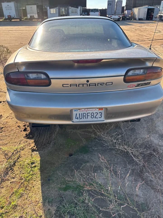 2000 Chevrolet Camaro 4th Gen - Image 2 of 9