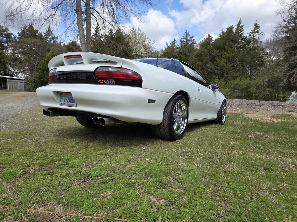 2000 Chevrolet Camaro 4th Gen - Image 2 of 9