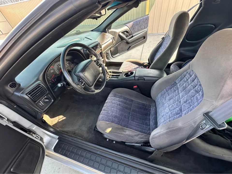 2000 Chevrolet Camaro 4th Gen - Image 7 of 19