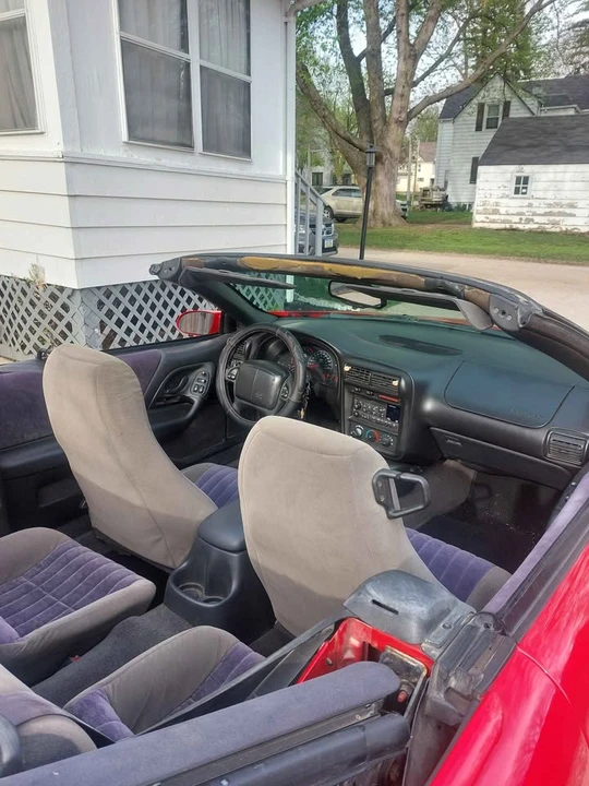 2000 Chevrolet Camaro 4th Gen - Image 11 of 16