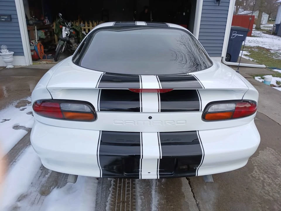 2000 Chevrolet Camaro 4th Gen - Image 4 of 8