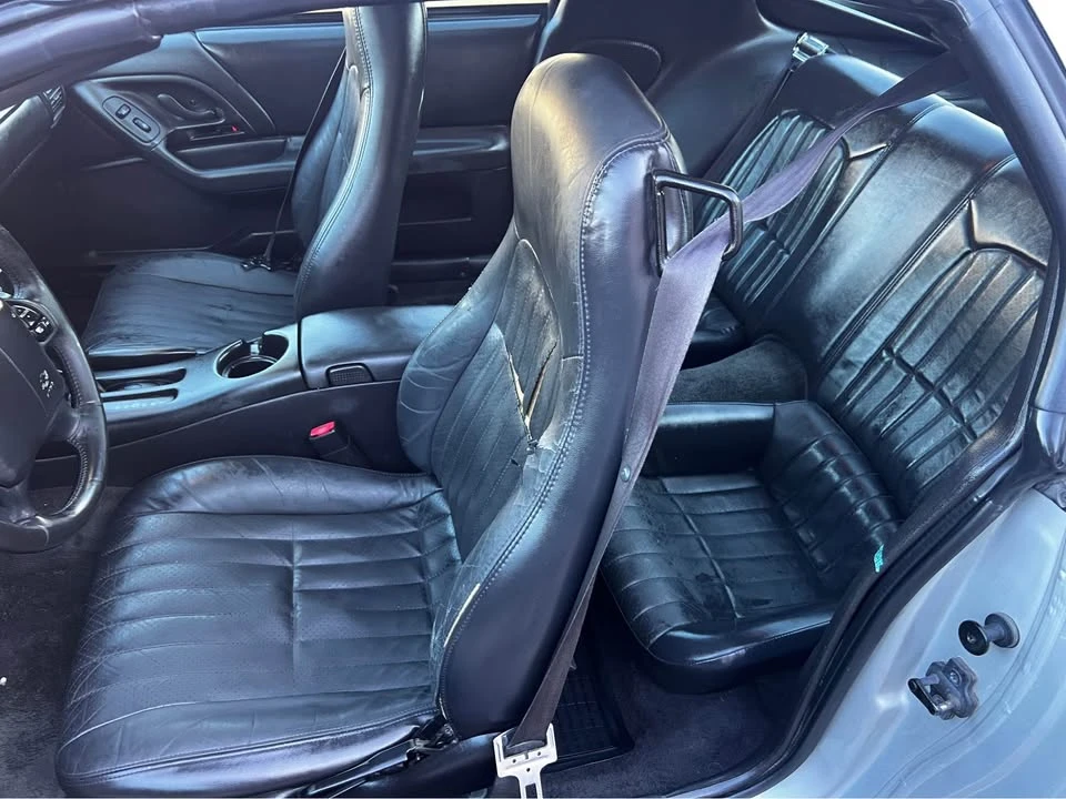2000 Chevrolet Camaro 4th Gen - Image 8 of 12