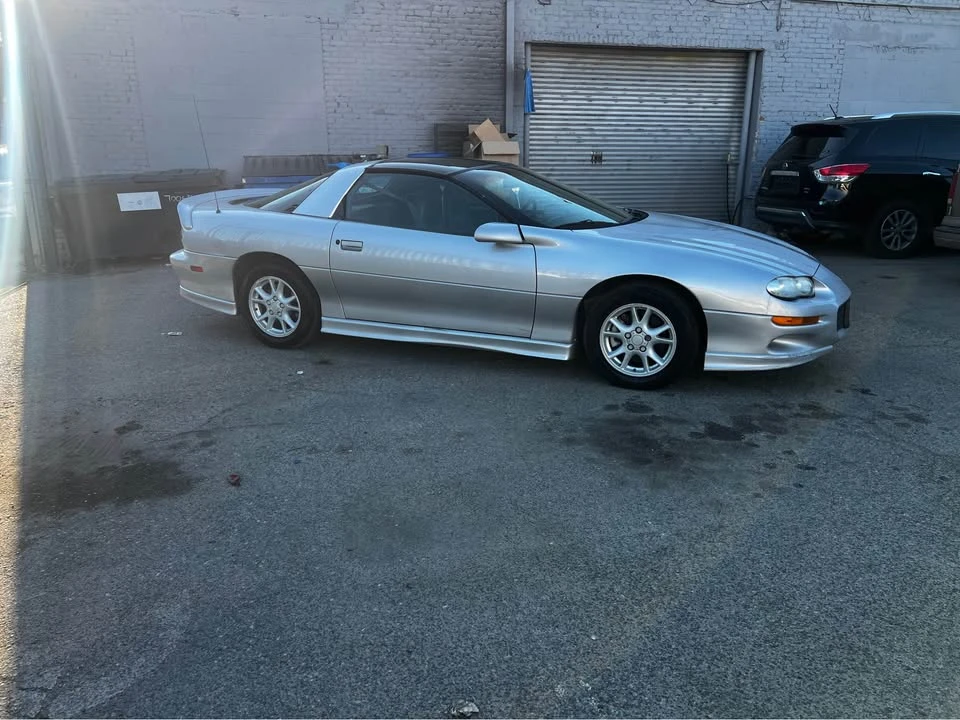 2000 Chevrolet Camaro 4th Gen - Image 5 of 12