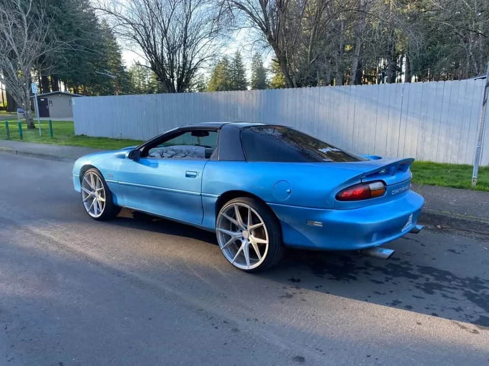 2000 Chevrolet Camaro SS 4th Gen - Image 3 of 9