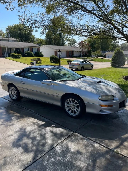 2000 Chevrolet Camaro SS 4th Gen - Image 2 of 14