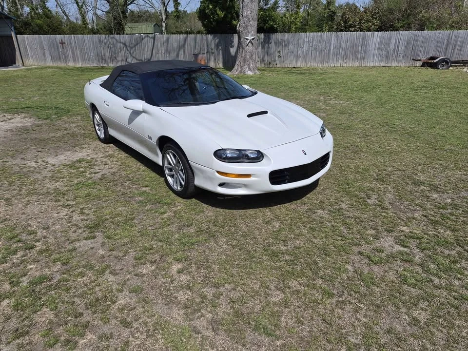 2000 Chevrolet Camaro SS 4th Gen - Image 4 of 17