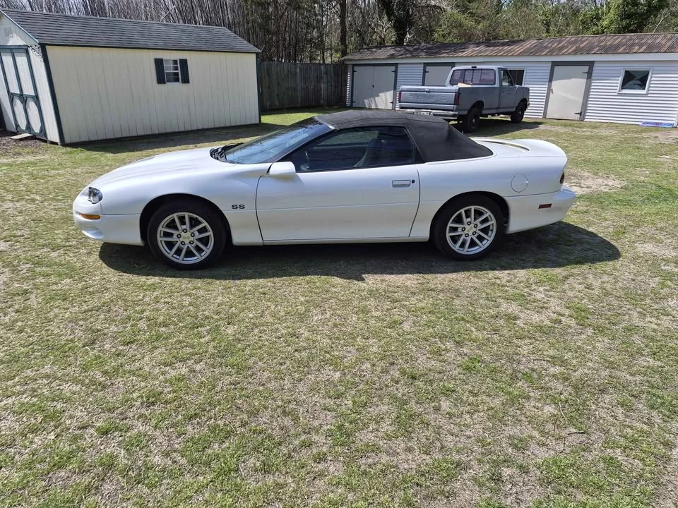 2000 Chevrolet Camaro SS 4th Gen - Image 5 of 17