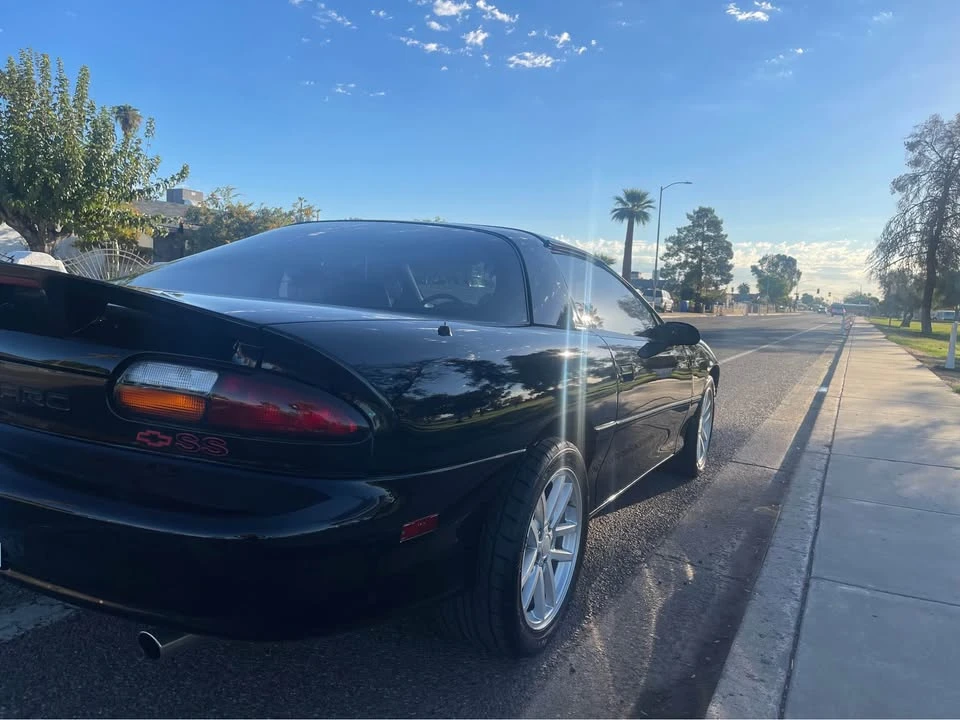 2000 Chevrolet Camaro SS 4th Gen - Image 8 of 11