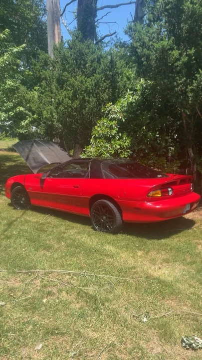 2000 Chevrolet Camaro SS 4th Gen - Image 3 of 11