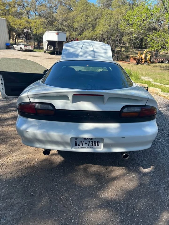 2000 Chevrolet Camaro SS 4th Gen - Image 3 of 9