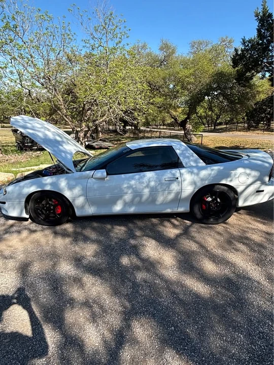2000 Chevrolet Camaro SS 4th Gen - Image 2 of 9