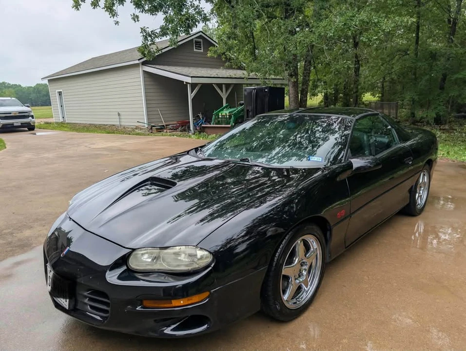 2000 Chevrolet Camaro SS 4th Gen - Image 5 of 16