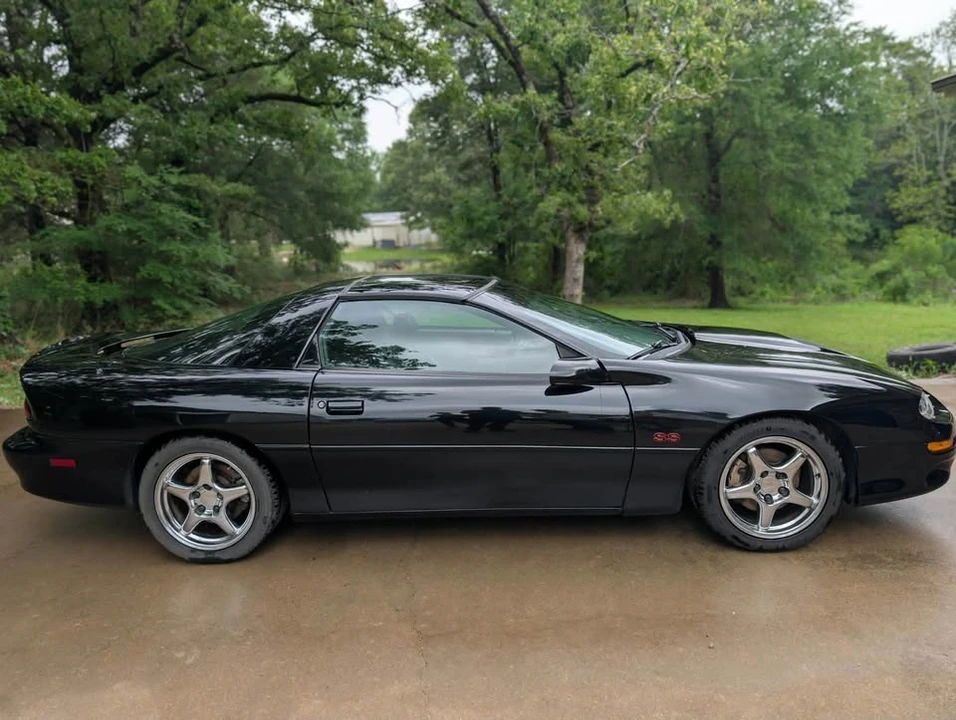 2000 Chevrolet Camaro SS 4th Gen - Image 15 of 16