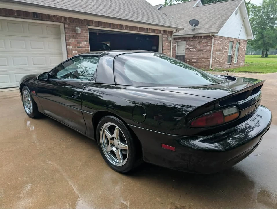 2000 Chevrolet Camaro SS 4th Gen - Image 4 of 16
