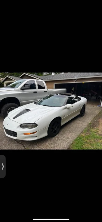 2000 Chevrolet Camaro SS 4th Gen - Image 2 of 10