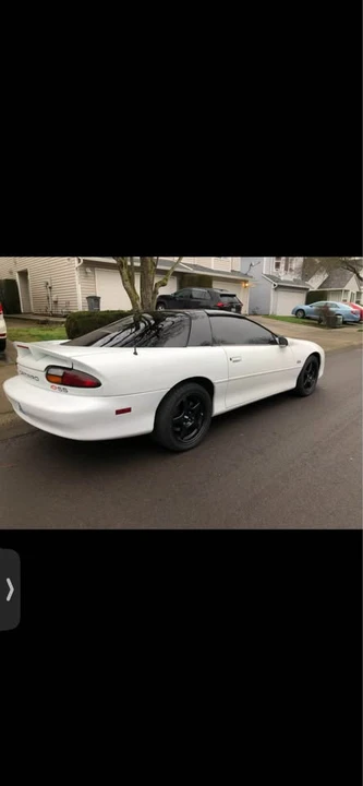 2000 Chevrolet Camaro SS 4th Gen - Image 3 of 10