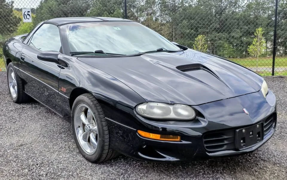 2000 Chevrolet Camaro SS 4th Gen - Image 4 of 15