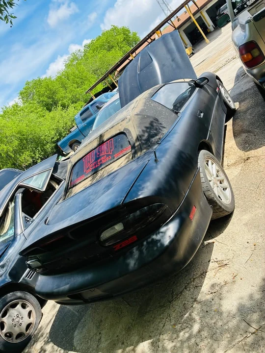 2000 Chevrolet Camaro Z28 4th Gen - Image 6 of 15