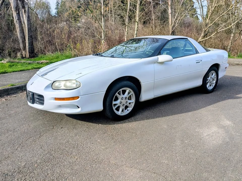 2000 Chevrolet Camaro 4th Gen - Image 2 of 12