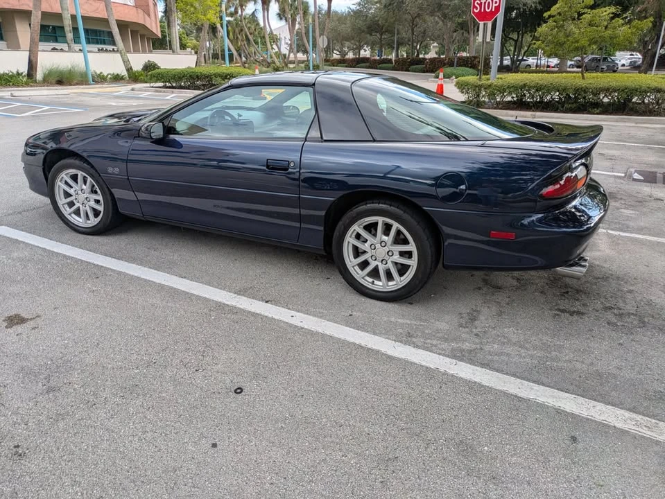 2000 Chevrolet Camaro SS 4th Gen - Image 9 of 11