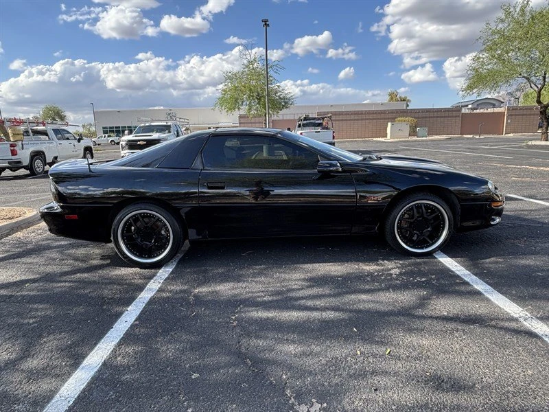 2000 Chevrolet Camaro SS 4th Gen - Image 5 of 13