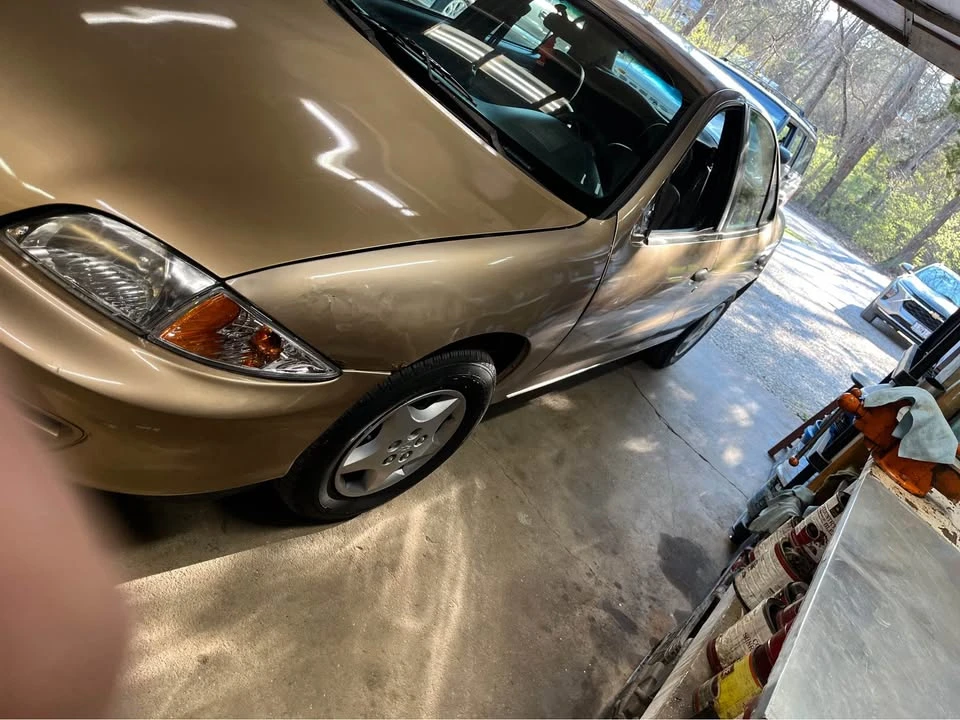 2000 Chevrolet Cavalier - Image 2 of 9