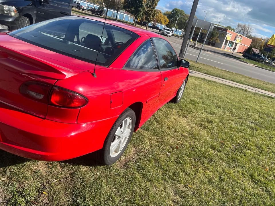 2000 Chevrolet Cavalier - Image 6 of 10