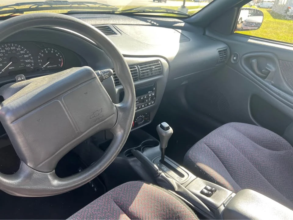 2000 Chevrolet Cavalier - Image 9 of 10