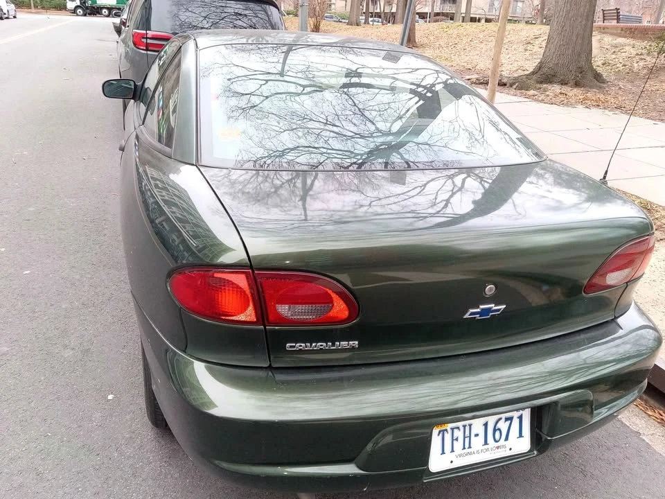 2000 Chevrolet Cavalier - Image 2 of 6