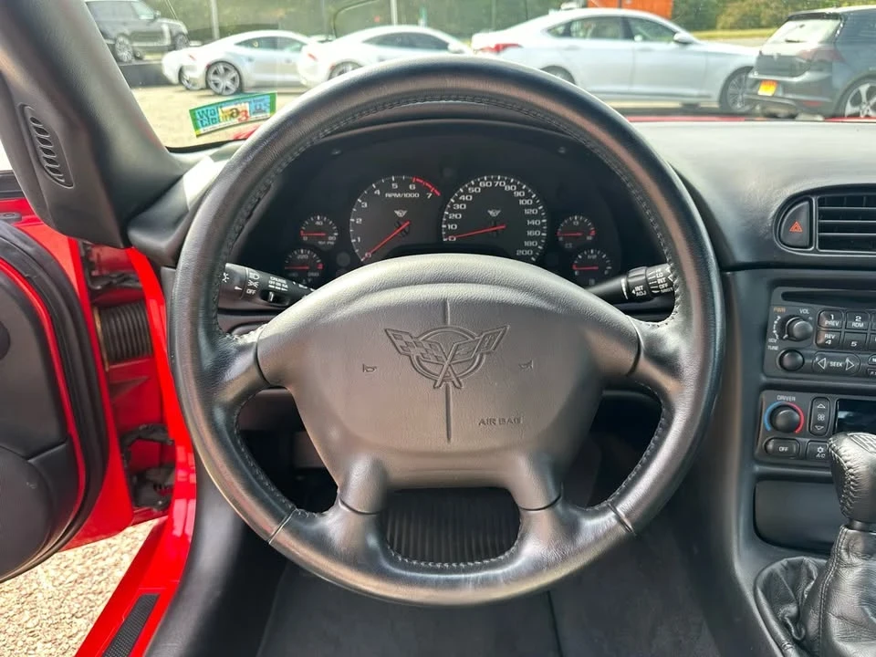 2000 Chevrolet Corvette C5 - Image 16 of 17