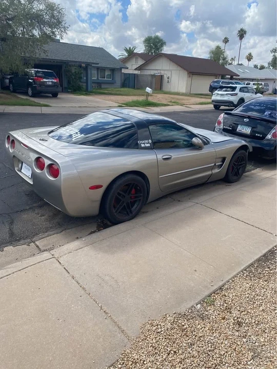 2000 Chevrolet Corvette C5 - Image 2 of 18