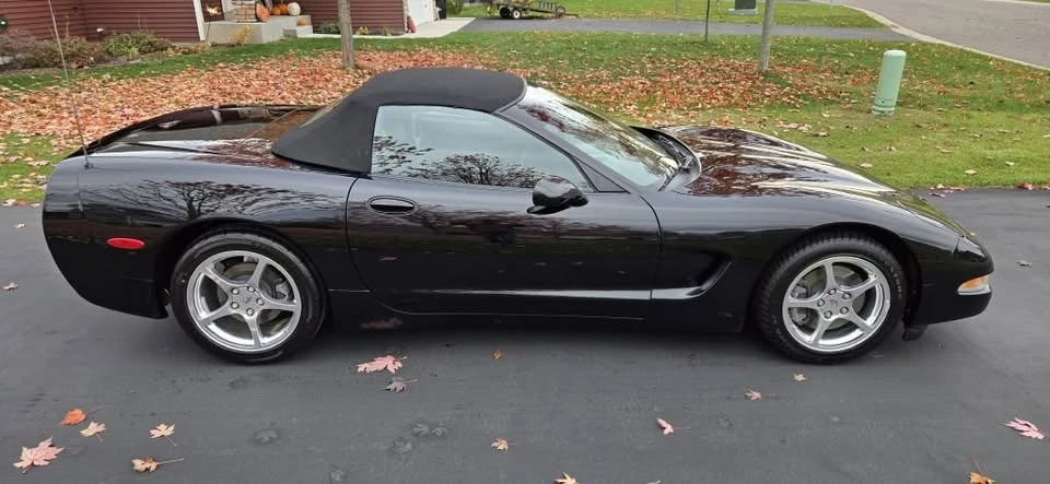 2000 Chevrolet Corvette C5 - Image 2 of 12