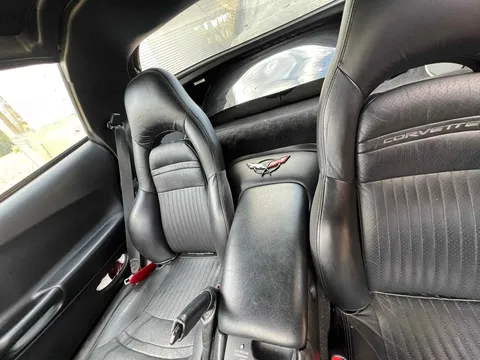 2000 Chevrolet Corvette C5 - Image 4 of 9