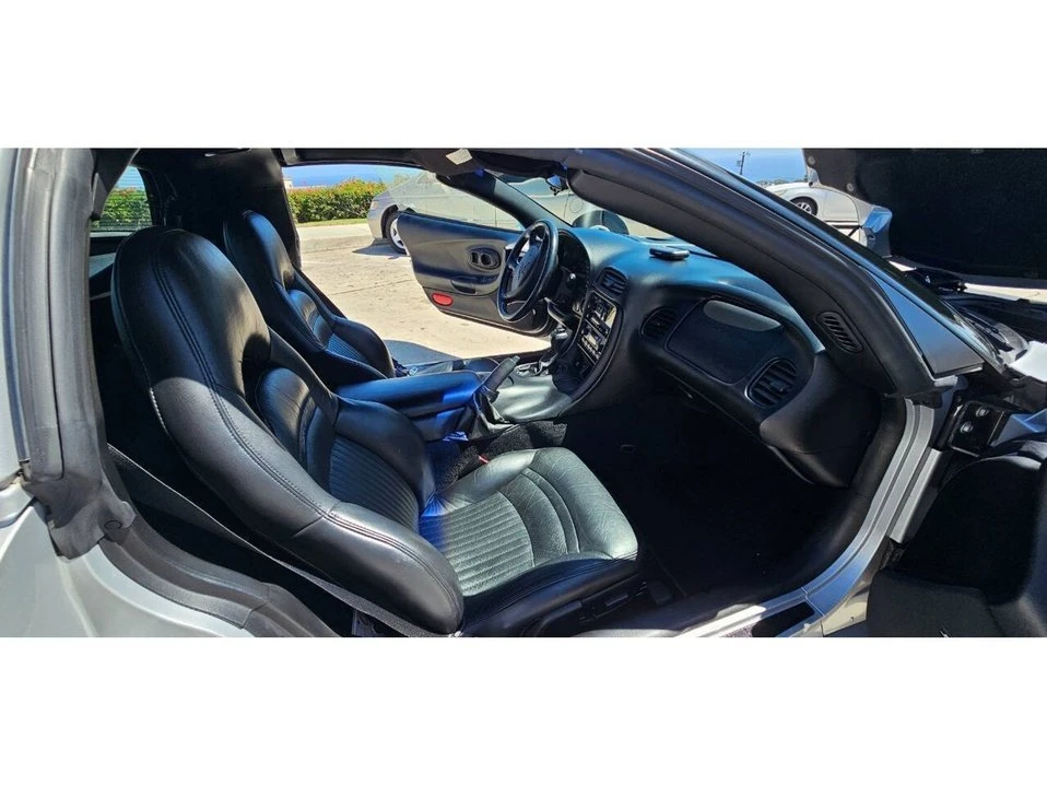 2000 Chevrolet Corvette C5 - Image 17 of 19