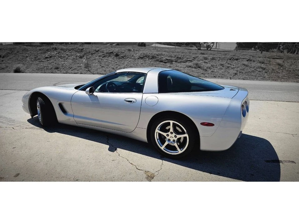 2000 Chevrolet Corvette C5 - Image 13 of 19