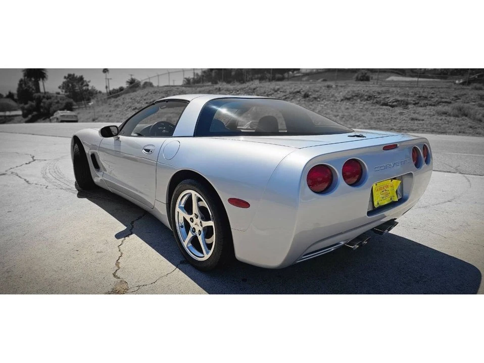2000 Chevrolet Corvette C5 - Image 10 of 17