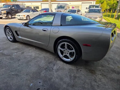 2000 Chevrolet Corvette C5 - Image 4 of 15