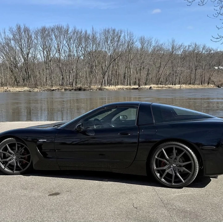 2000 Chevrolet Corvette C5 - Image 2 of 6