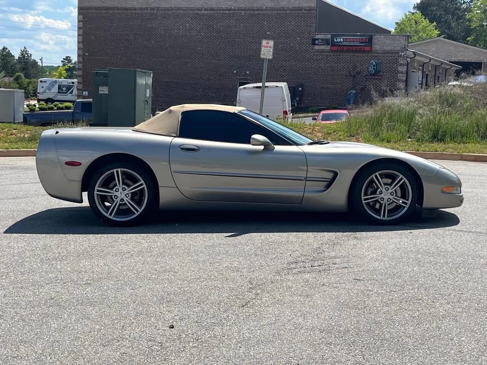2000 Chevrolet Corvette C5 - Image 4 of 15