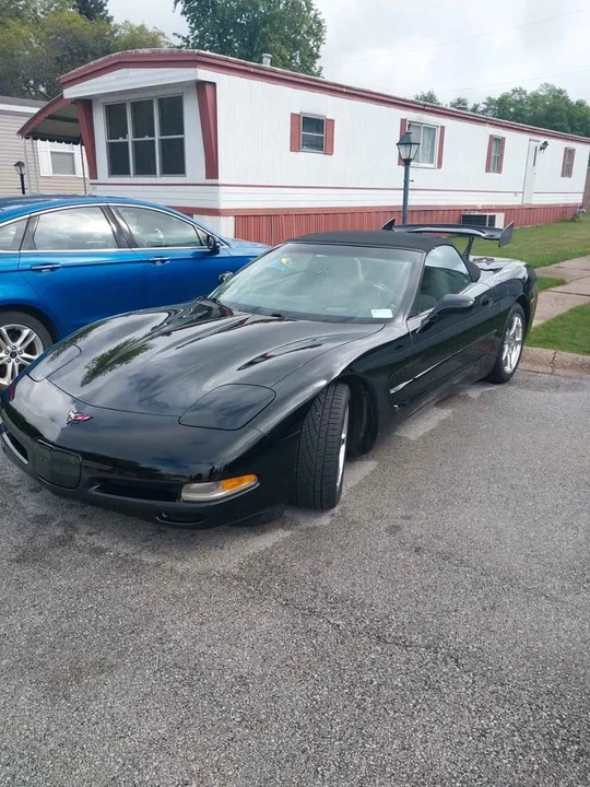 2000 Chevrolet Corvette C5 - Image 2 of 2
