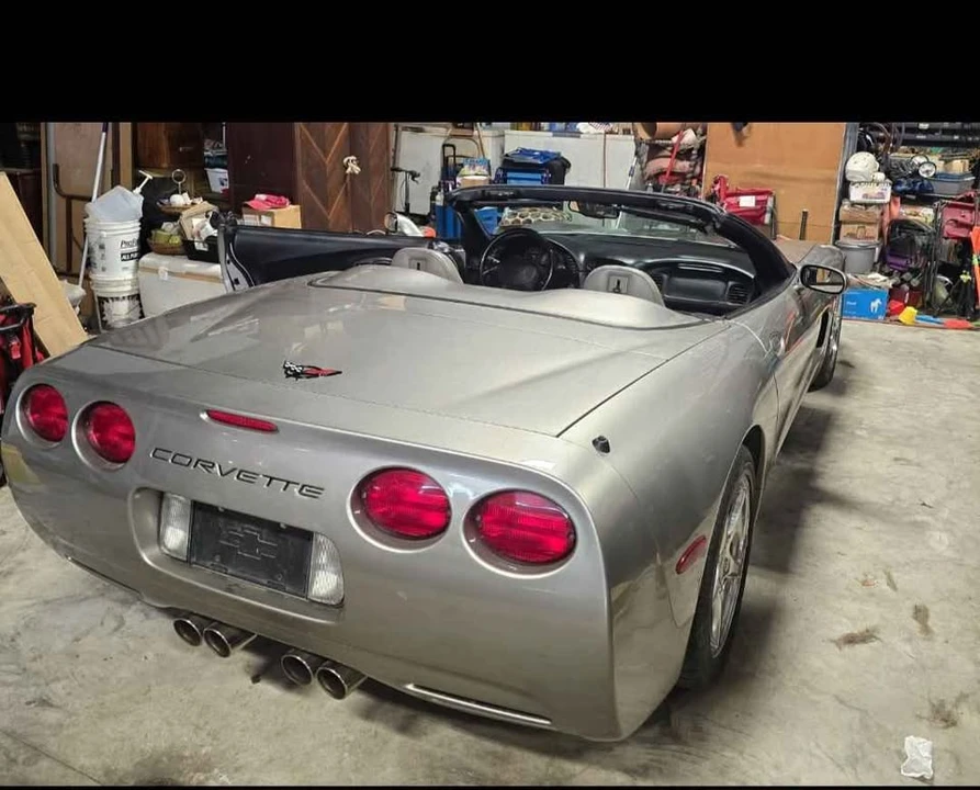 2000 Chevrolet Corvette C5 - Image 2 of 5