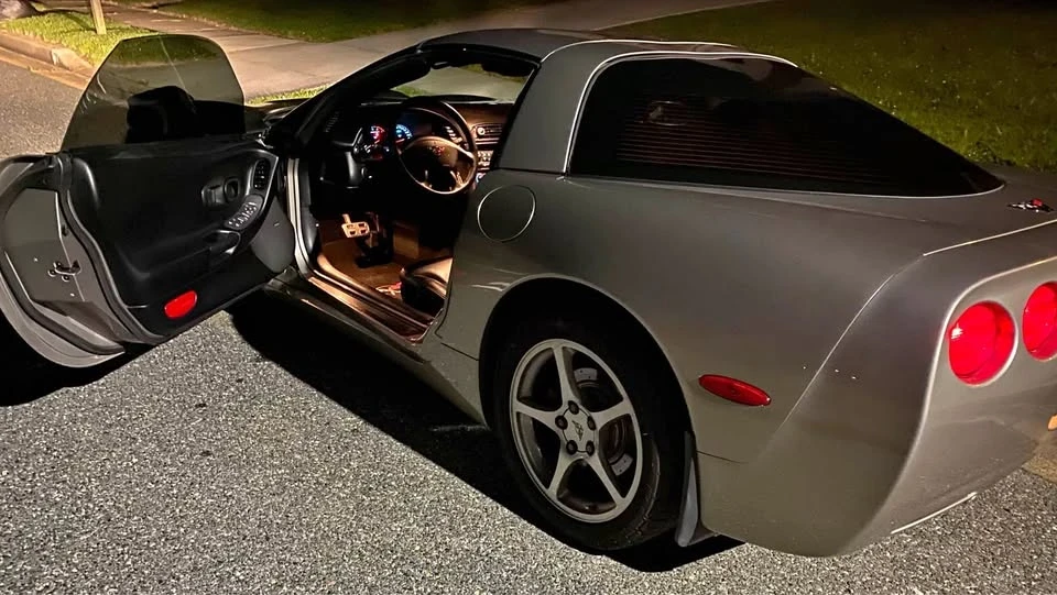 2000 Chevrolet Corvette C5 - Image 1 of 4