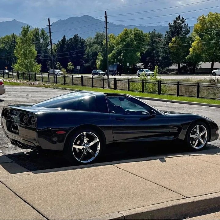 2000 Chevrolet Corvette C5 - Image 1 of 11
