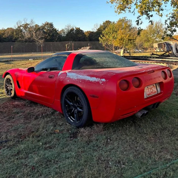 2000 Chevrolet Corvette C5 - Image 1 of 10