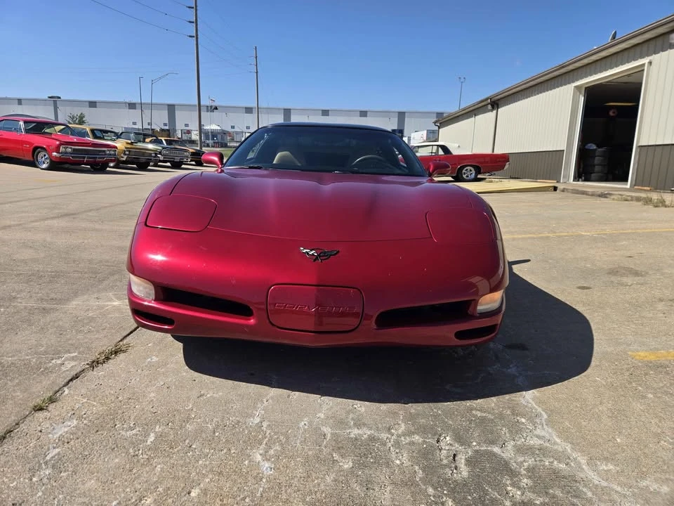 2000 Chevrolet Corvette C5 - Image 2 of 15